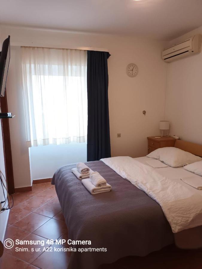 Apartments Ivancic Novi Vinodolski Exteriör bild