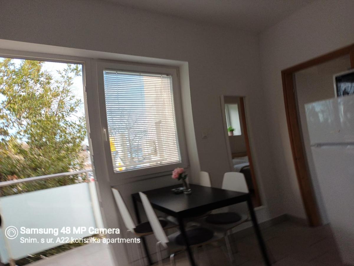 Apartments Ivancic Novi Vinodolski Exteriör bild