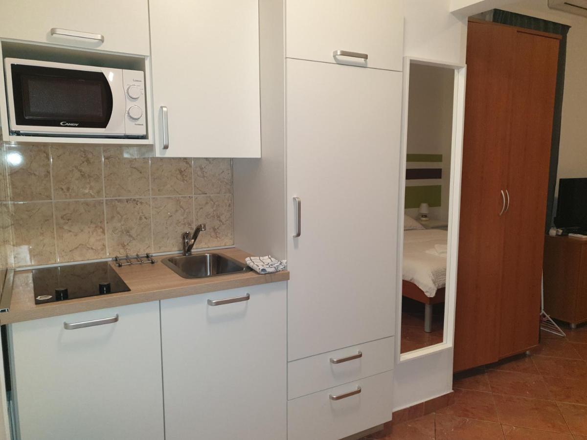 Apartments Ivancic Novi Vinodolski Exteriör bild